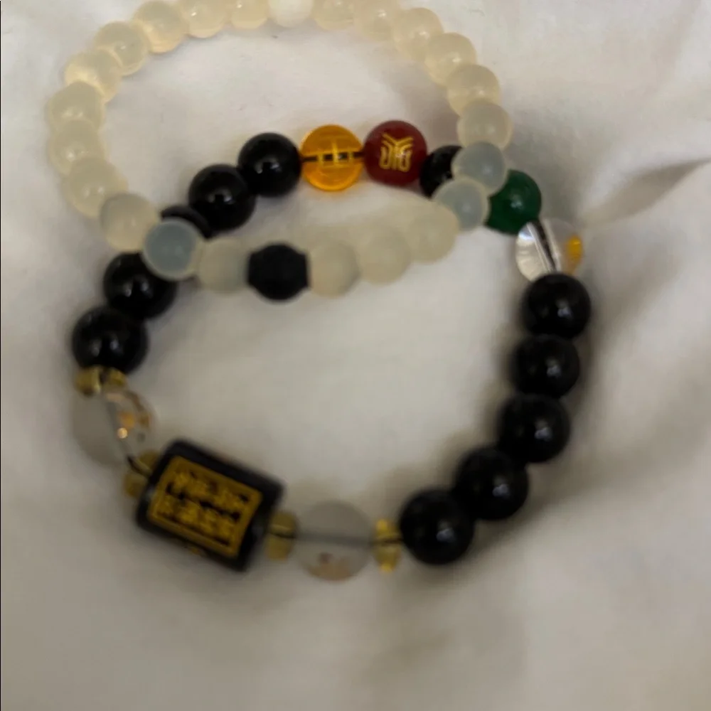 Bracelets - Picture 3 of 3
